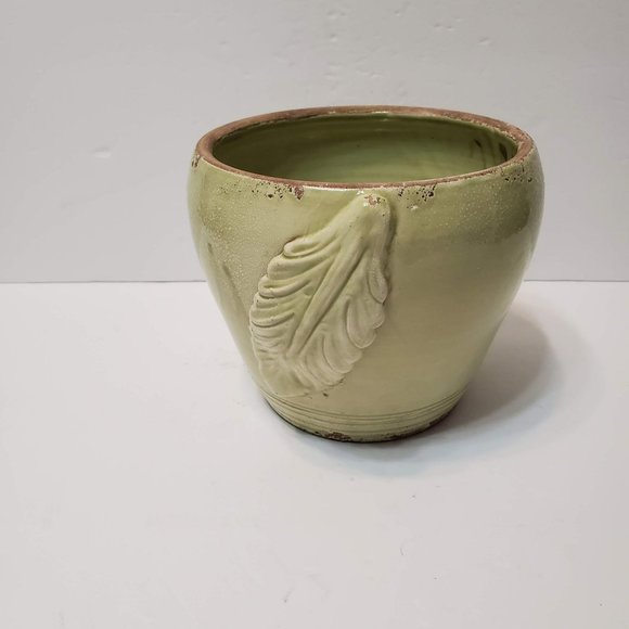 Vietri Made in Italy Planter, Light Green with Applied Leaves, Rustic Garden Pot - Picture 1 of 10